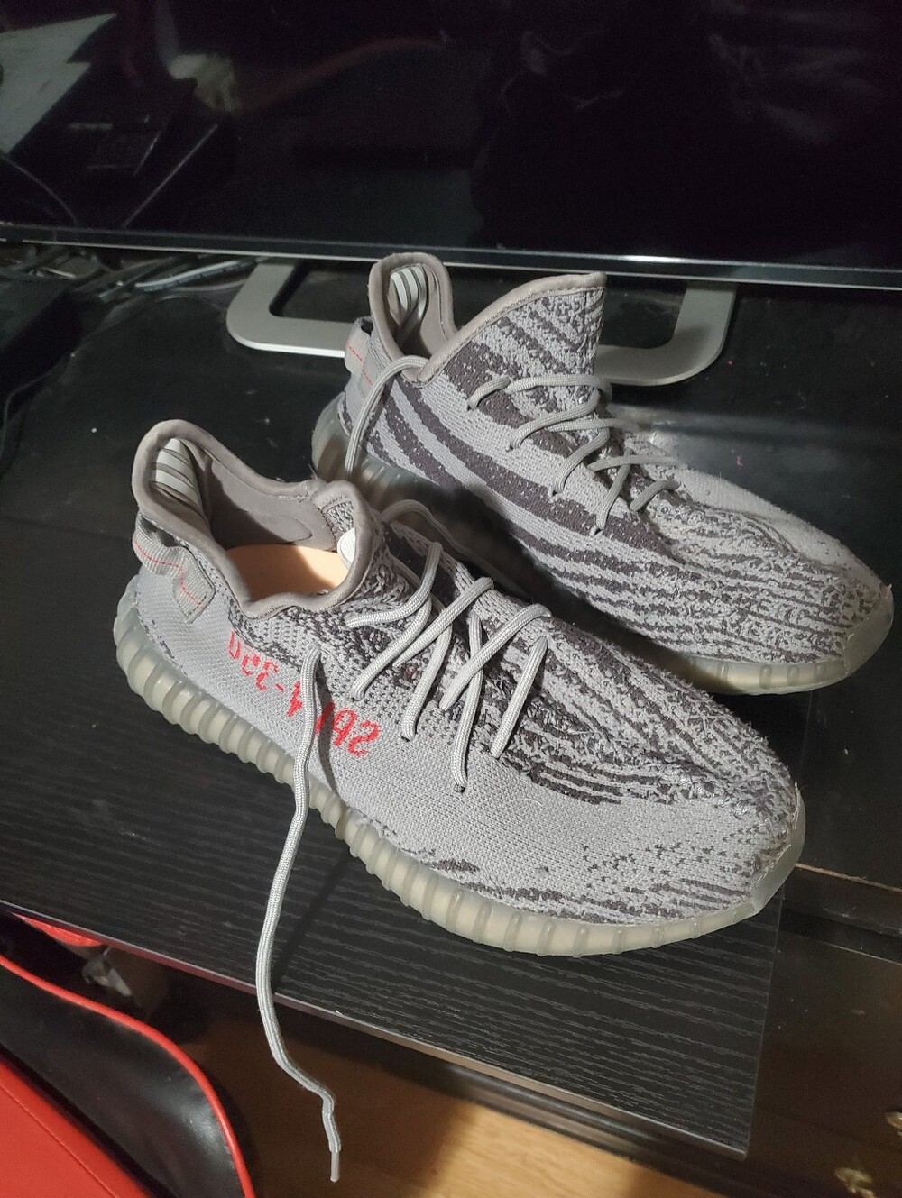 Yeezys Sply 350 In Grey Color